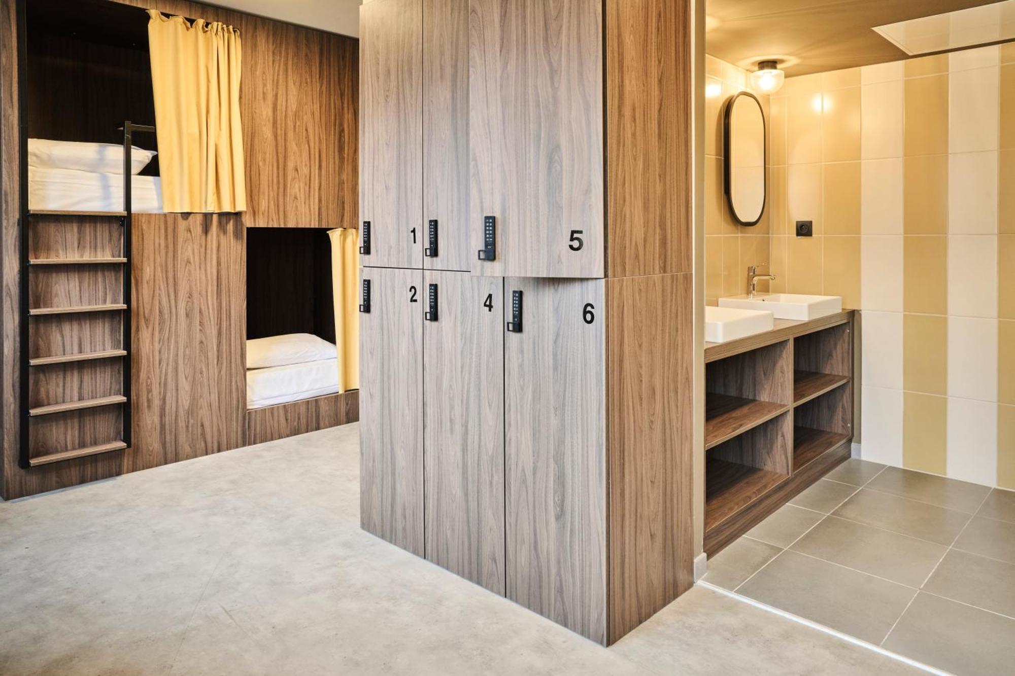 Jost Hostel Lille Centre Экстерьер фото