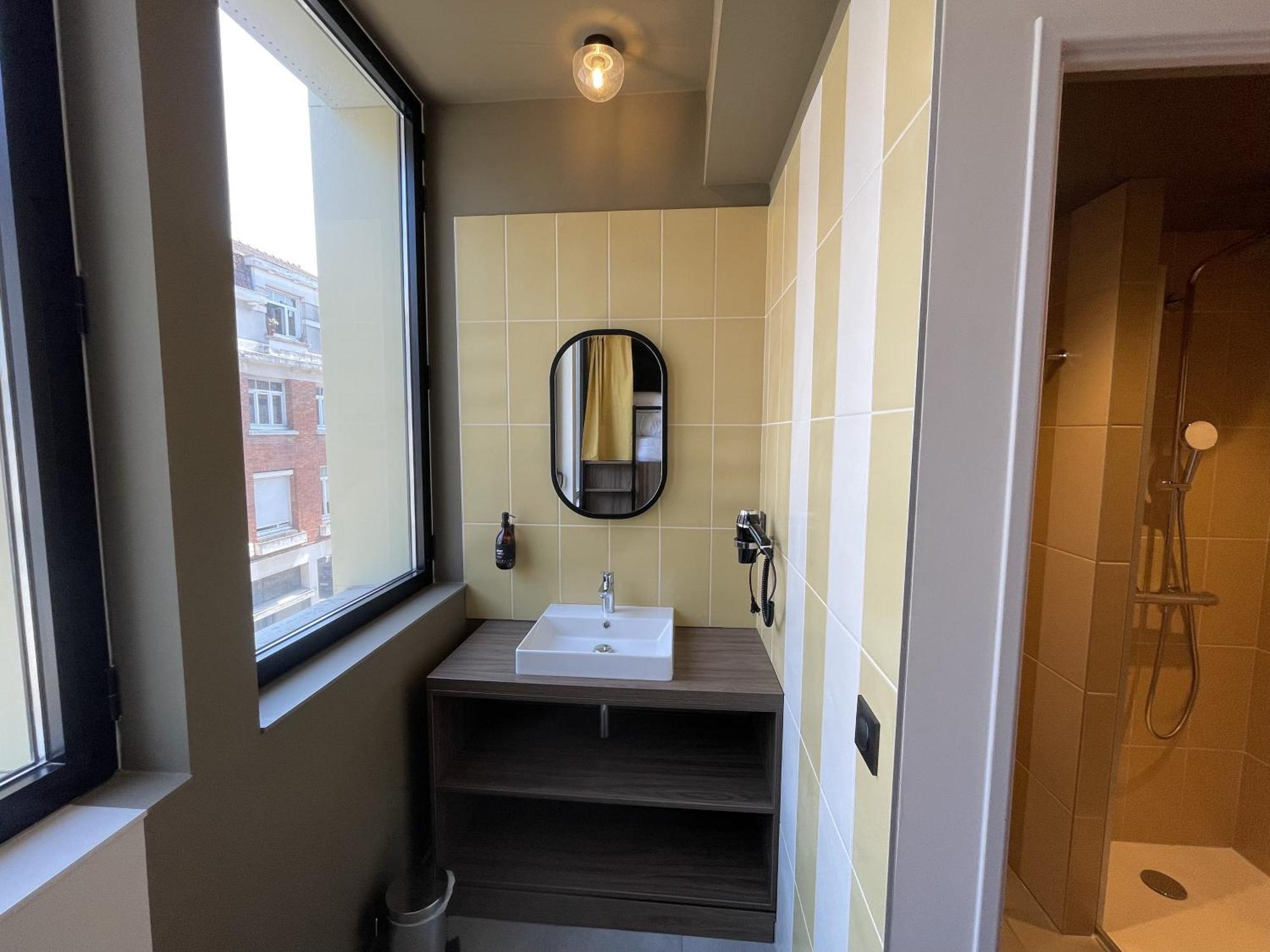 Jost Hostel Lille Centre Экстерьер фото